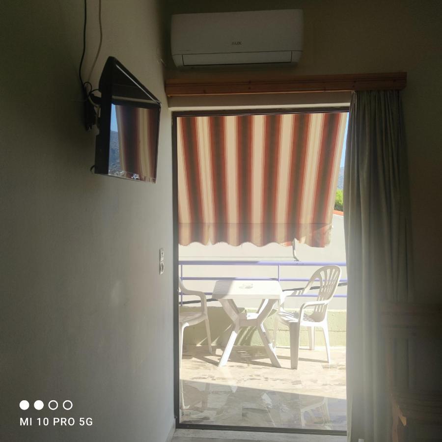 Appartamento 'Αγριοι Λιμένες Íria Esterno foto