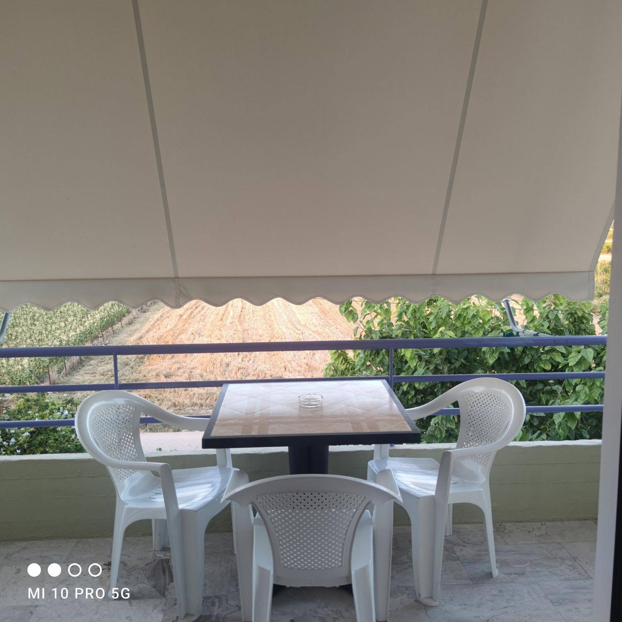 Appartamento 'Αγριοι Λιμένες Íria Esterno foto