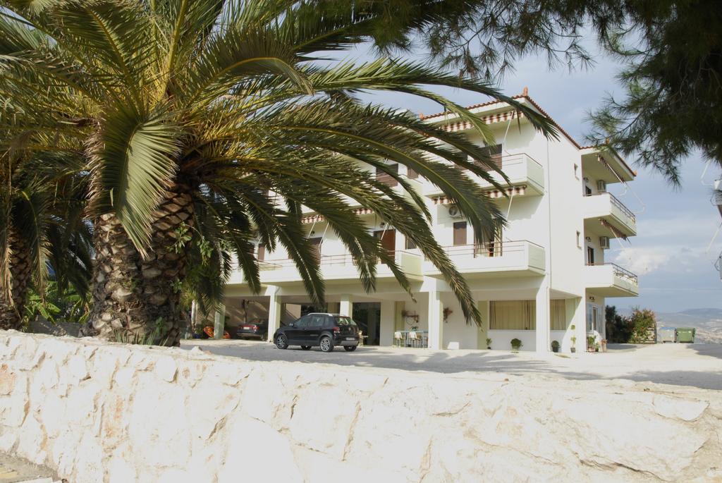 Appartamento 'Αγριοι Λιμένες Íria Esterno foto